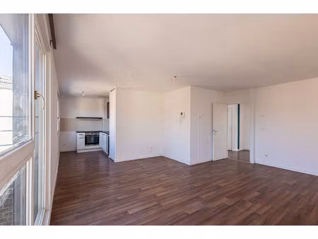 appartement lille 3 pièce(s) 62.49 m2