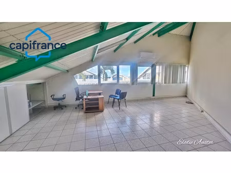 vente bureau 3 pièces 60 m² baie-mahault (97122)