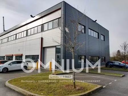 location local d’activités meyzieu 69330 1652m²