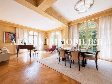 appartement de luxe à louer dans le quartier saint james-général koenig