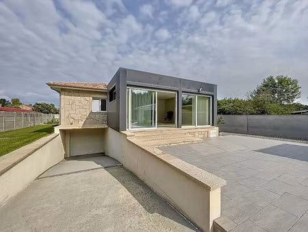 vente maison 5 pièces 122 m² à merignac (33700)  549 000 €