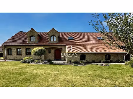 vente maison 6 pièces 212 m² à téteghem-coudekerque-village (59229)  599 000 €
