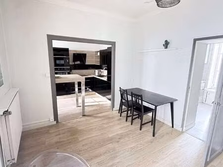 location appartement 2 pièces meublé à nantes centre ville (44000) : à louer 2 pièces meub