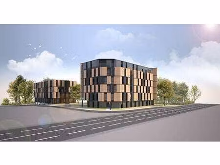 location bureaux et commerces à la roche-sur-yon (85000) : à louer / 289m² la roche-sur-yo