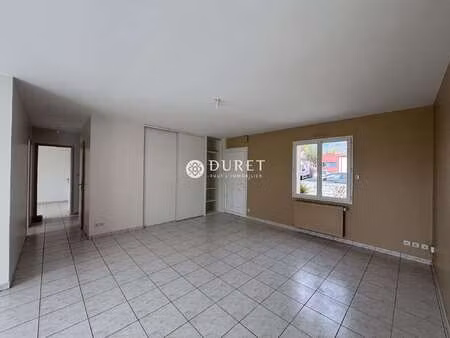 location maison à beaupreau (49600) : à louer / 89m² beaupreau