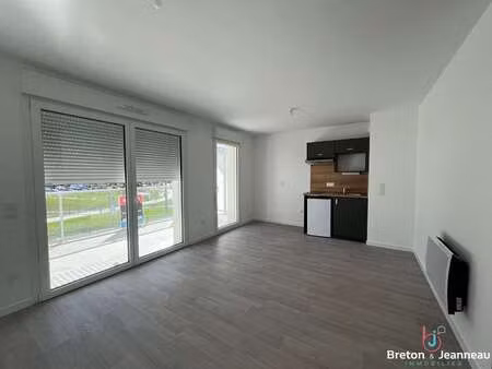 location appartement 2 pièces à l'huisserie (53970) : à louer 2 pièces / 46m² l'huisserie