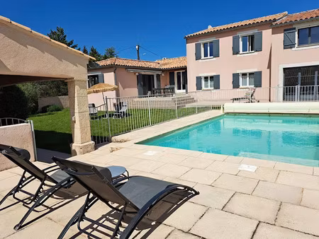 vente maison 8 pièces 200 m² à malaucène (84340)  520 000 €