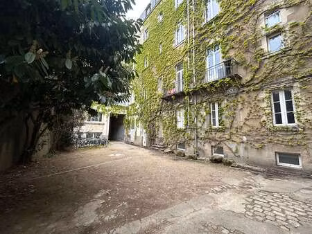 location appartement 2 pièces à nantes centre ville (44000) : à louer 2 pièces / 69m² nant