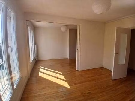 location appartement 3 pièces à saint-nazaire (44600) : à louer 3 pièces / 70m² saint-naza
