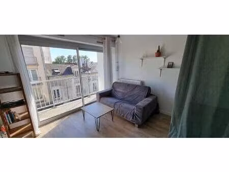 location appartement t1 à nantes centre ville (44000) : à louer t1 / 33m² nantes centre vi
