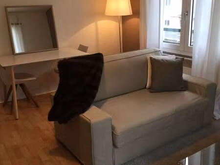 location appartement 3 pièces à nantes canclaux - mellinet (44000) : à louer 3 pièces / 51