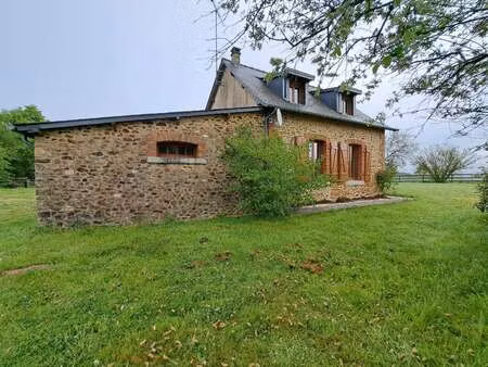 location maison à livré (53400) : à louer / 95m² livré