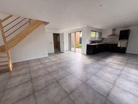 location maison à barbechat (44450) : à louer / 125m² barbechat