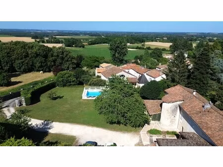 appartement de luxe à vendre à charras