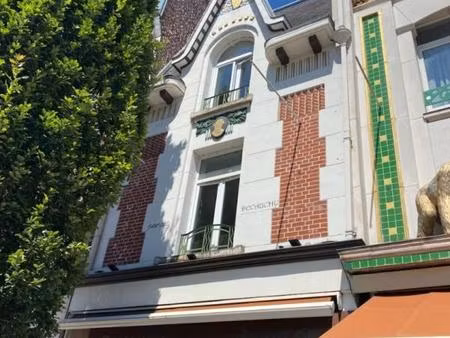 immeuble de rapport mixte commerce et habitation  62300 lens  1026 m2