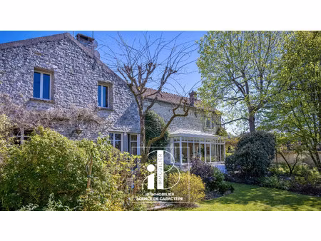 maison de luxe à vendre à bourron-marlotte