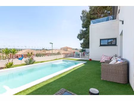 vente maison 6 pièces 135 m² à meze (34140)  549 000 €