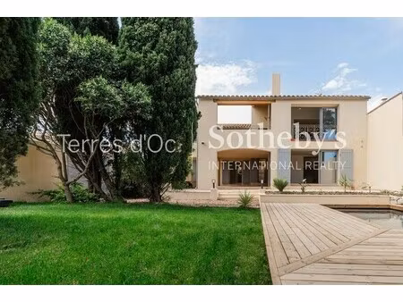 maison de luxe à vendre à bages