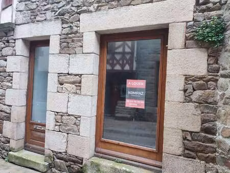 location bureaux et commerces à lamballe (22400) : à louer / lamballe