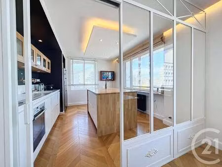 location appartement 3 pièces meublé à brest (29200) : à louer 3 pièces meublé / 83m² bres