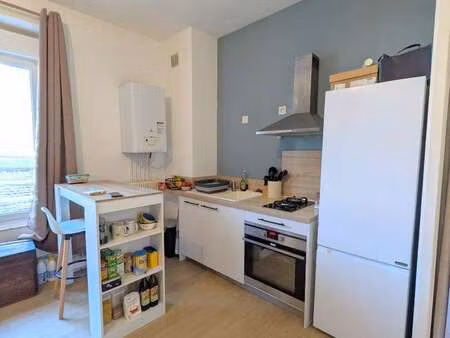 location appartement 2 pièces à fougères (35300) : à louer 2 pièces / 40m² fougères