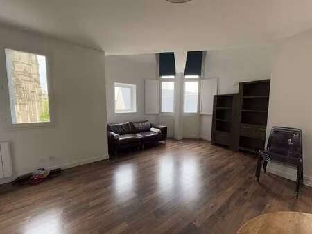 location appartement 3 pièces meublé à rennes centre ville (35000) : à louer 3 pièces meub