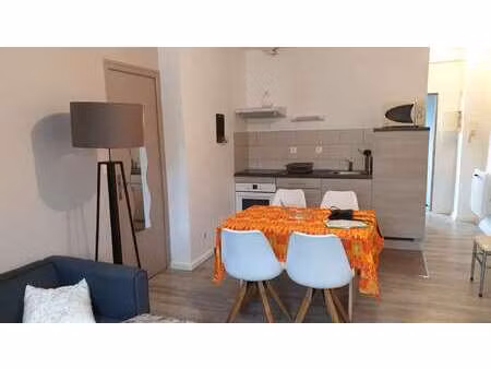 location appartement 2 pièces meublé à saint-brieuc (22000) : à louer 2 pièces meublé / 35