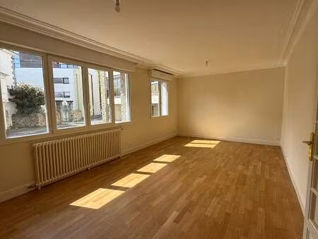 location appartement 3 pièces à saint-brieuc (22000) : à louer 3 pièces / 67m² saint-brieu