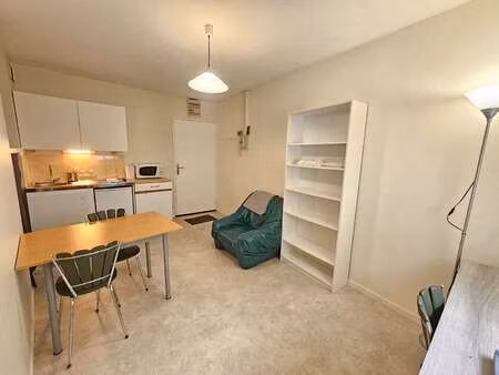 location appartement t1 meublé à brest pilier rouge (29200) : à louer t1 meublé / 22m² bre