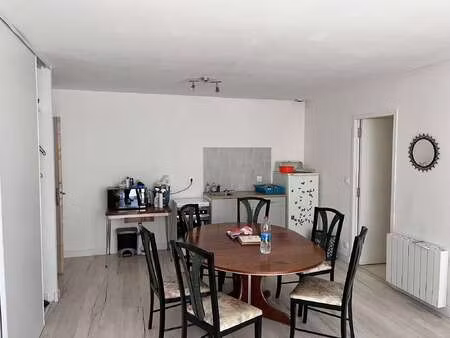 location appartement 2 pièces meublé à cast (29150) : à louer 2 pièces meublé / 48m² cast
