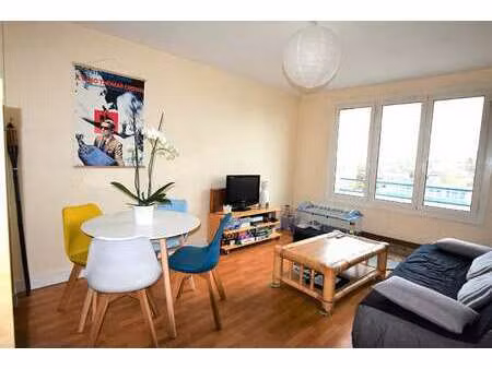 location appartement 4 pièces à rennes (35000) : à louer 4 pièces / 65m² rennes