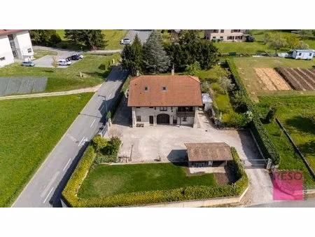 vue exceptionnelle genève & jura – propriété 370 m² à ré