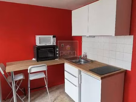 location appartement 2 pièces meublé à vitré (35500) : à louer 2 pièces meublé / 26m² vitr