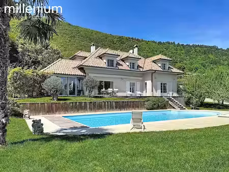 vente villa 6 pièces 313.83 m² à monnetier-mornex (74560)  1 360 000 €