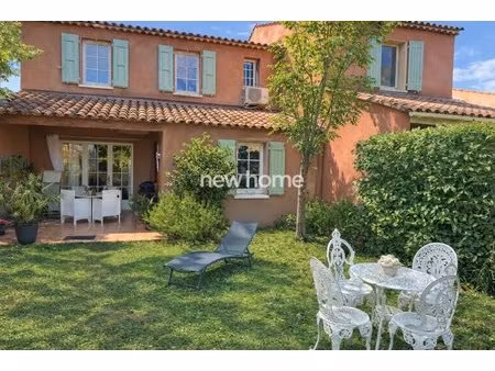 charmante maison de 3 chambres sur domaine recherché