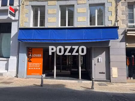 location bureaux et commerces à granville (50400) : à louer / 78m² granville