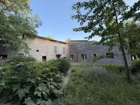 vente propriété 13 pièces 200 m² à reillanne (04110)  815 000 €