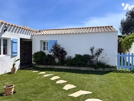 vente maison 5 pièces 134 m² à l'ile-d'yeu (85350)  793 800 €