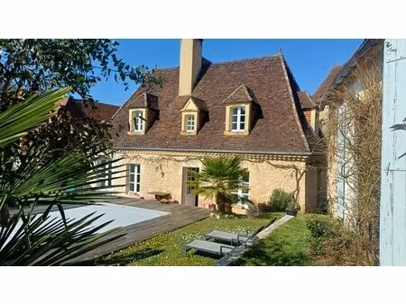 maison en pierre à vendre à les eyzies-de-tayac-sireuil
