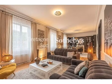 maison de luxe à vendre dans le quartier ouest péri-centre ville