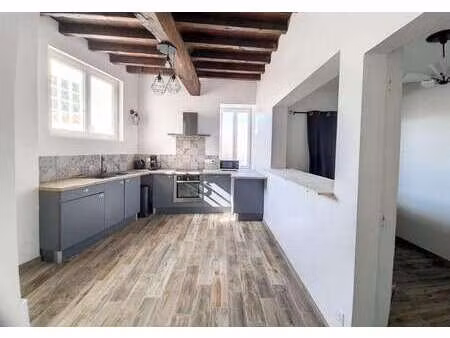 location maison à cérons (33720) : à louer / 110m² cérons