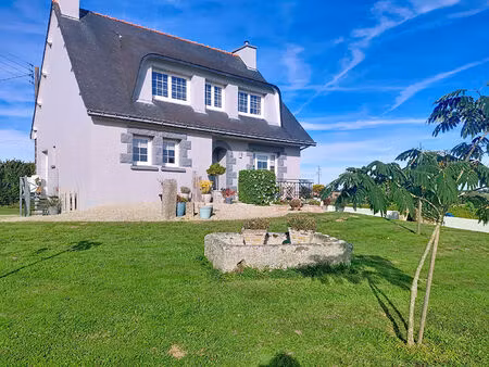 maison de 125 m² en campagne de mael-carhaix
