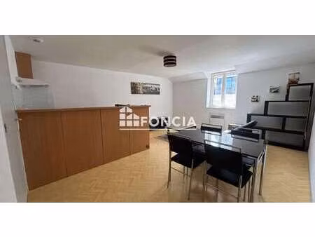 vente appartement 2 pièces à laval centre-ville préfecture (53000) : à vendre 2 pièces / 3