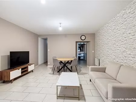 appartement t2 - 42.3m² - rdc - 1 chambre - 1 place de parking privative - 60290...