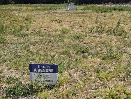 vente terrain aux herbiers (85500) : à vendre / 418m² les herbiers