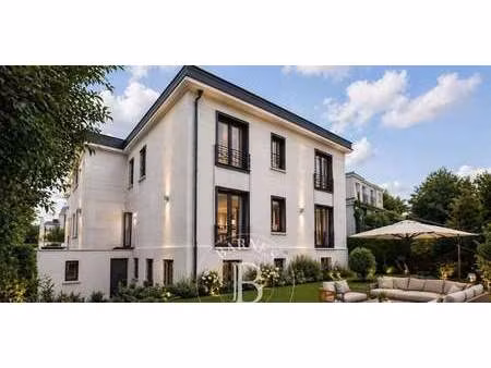maison avec jardin et terrasse neuilly-sur-seine (92)