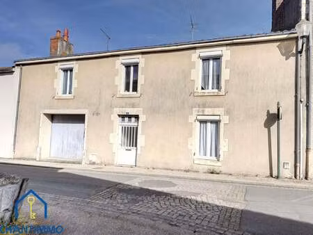 vente maison à mouilleron-en-pareds (85390) : à vendre / 173m² mouilleron-en-pareds