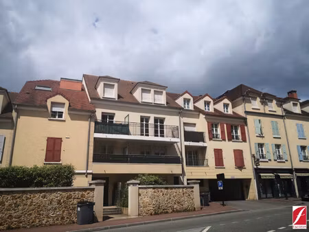 appartement 2p rénové avec parking