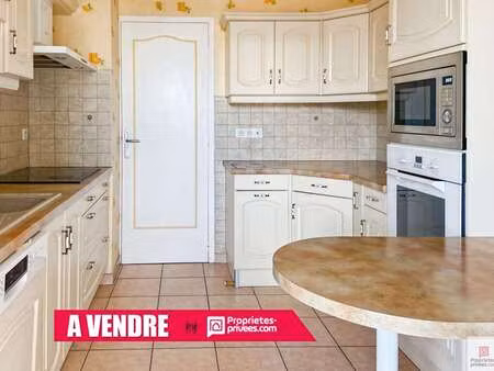 vente appartement 5 pièces à sablé-sur-sarthe centre (72300) : à vendre 5 pièces / 86m² sa