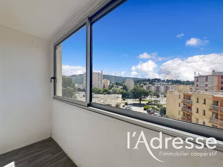 location appartement 3 pièces  65.00m²  aubagne
